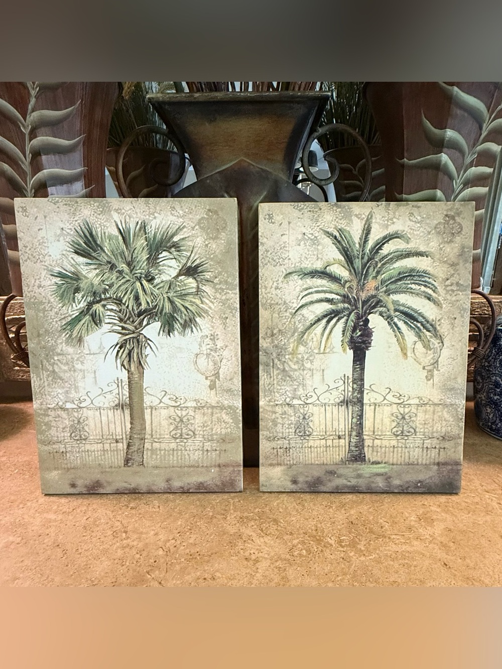 Set of 2 Palm Tree Wall Art Canvas Prints
